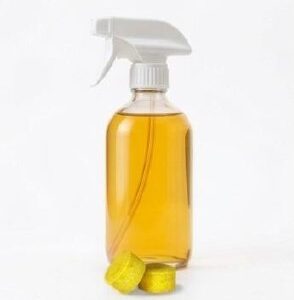 Botanic All Purpose Cleanser bottle and tablet image